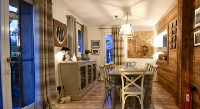 Chalet Le Mollard, Courchevel 1650 ski chalet, image 4